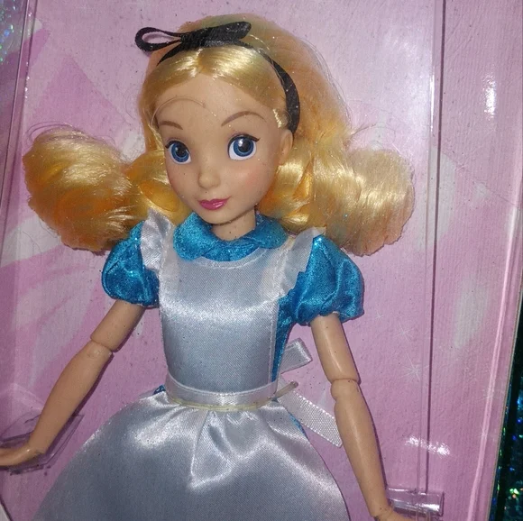 Disney Alice in Wonderland Classic Feature Doll HTF Version Disneyland - Picture 2 of 6